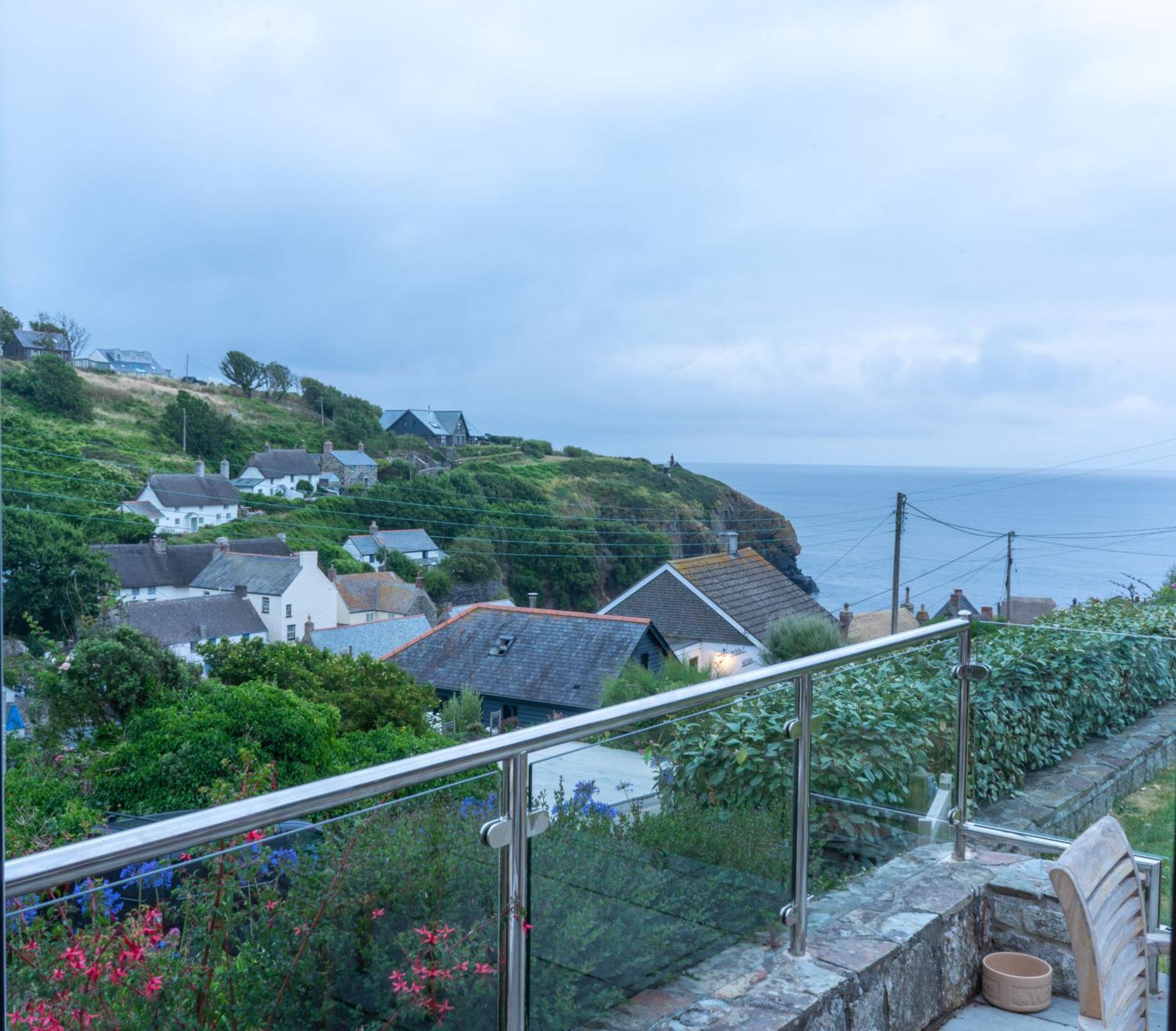Spinnaker Cadgwith Holiday Home Extérieur photo